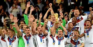 包含德甲青训加速度,未来之星跃跃欲试的词条 包含德甲青训加速度,未来之星跃跃欲试的词条