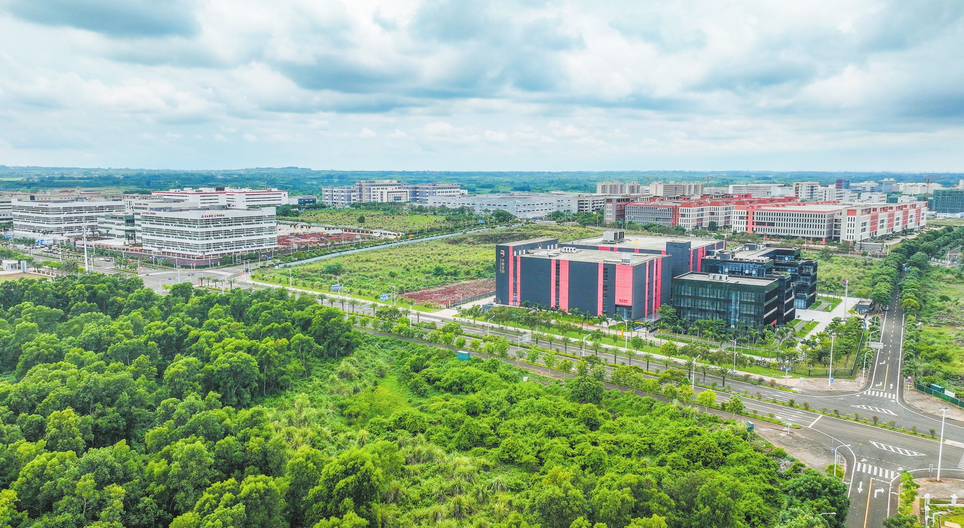 青训“绿色+智慧”双驱动产业链稳步布局,行业向高质量发展迈进的简单介绍 青训“绿色+智慧”双驱动产业链稳步布局,行业向高质量发展迈进的简单介绍