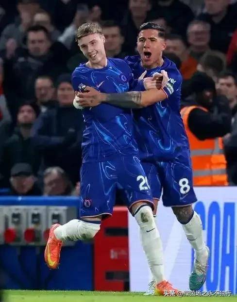 中国米兰体育-关于英超激烈对决，精彩进球、战术调整引发热议的信息