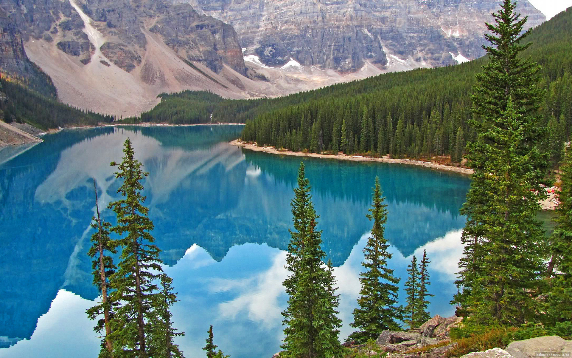 milan.com-蓝月亮客场平埃弗顿，进攻乏力，蓝月亮对手