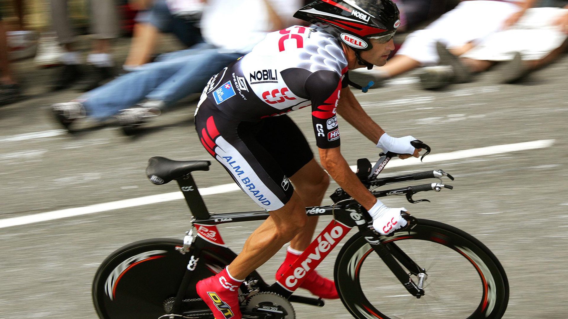 米兰体育联赛-“危机中的救援：赛场背后的人性光辉”，危机救援终极战